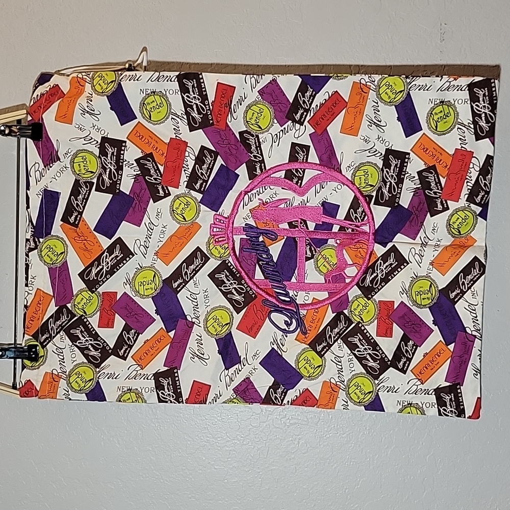 HENRI BENDEL Laundry Bag
